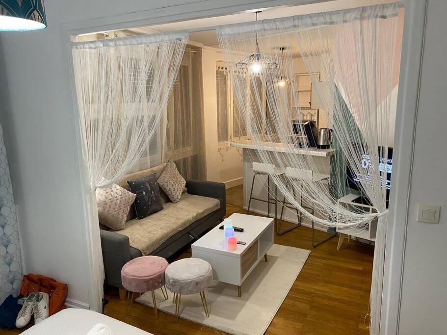 Charmant Appartement 빌뢰르반 외부 사진